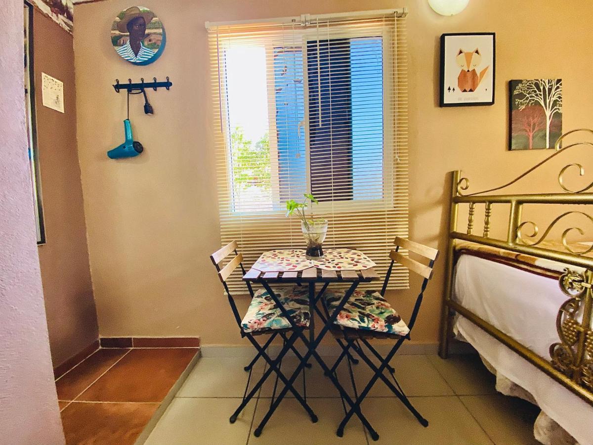 El Patio Azul 호텔 콘스탄사 외부 사진